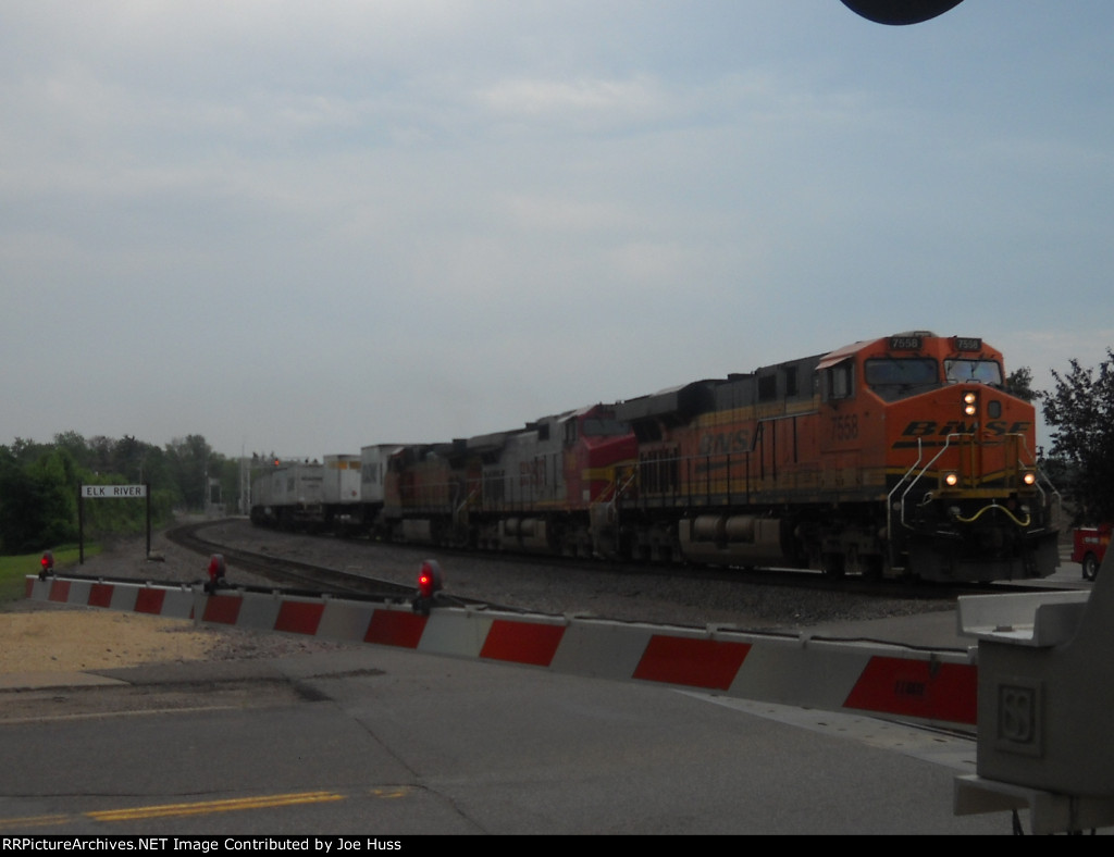 BNSF 7558 West